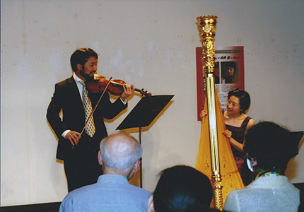 吉野直子（ハープ）＆白井圭（ヴァイオリン） デュオ