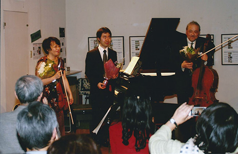 堀米ゆず子(Vn)／木越 洋(VC)＆津田裕也(P)トリオ