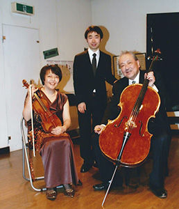 堀米ゆず子(Vn)／木越 洋(VC)＆津田裕也(P)トリオ