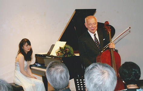 堤 剛 チェロリサイタル ピアノ：萩原 麻未