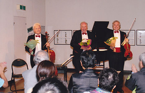 プラハ・グァルネリ・トリオ