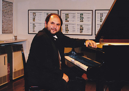 ヴァハン・マルディロシアン ピアノリサイタル